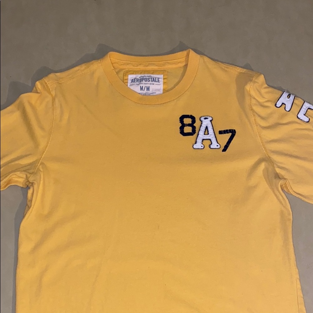 Yellow Men’s Aeropostale Long Sleeve Medium tee